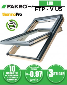 Fereastra mansarda FAKRO FTP-V U5, lemn de pin, 3 sticle