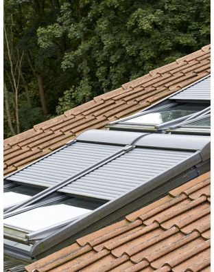 Roleta exterioara electrica VELUX SML, pentru fereastra mansarda