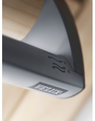 Fereastra mansarda VELUX GGL 3066, lemn de pin, 3 sticle, maner sus