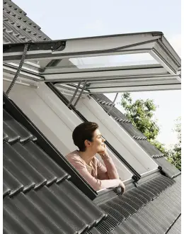 Fereastra mansarda VELUX GPU 006621, electrica, poliuretan, 3 sticle